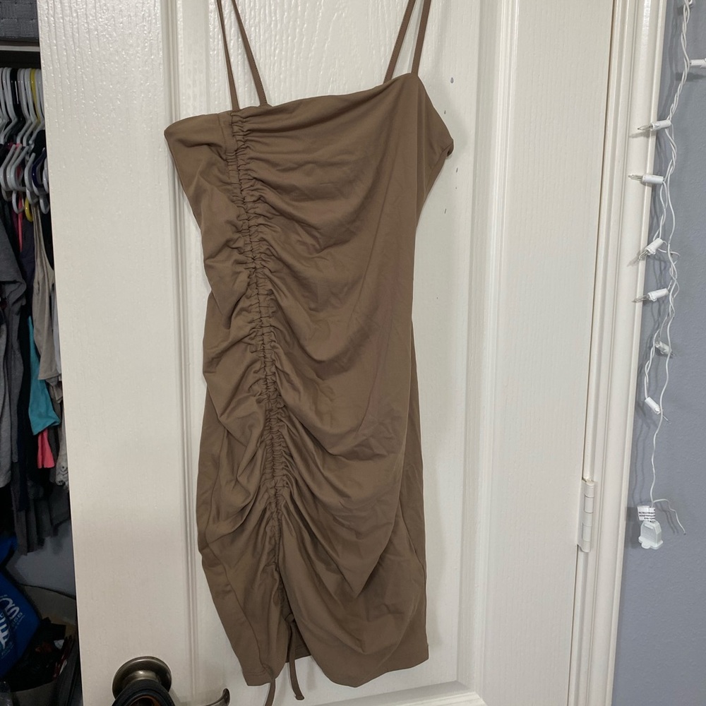 Forever 21 ruched bodycon dress